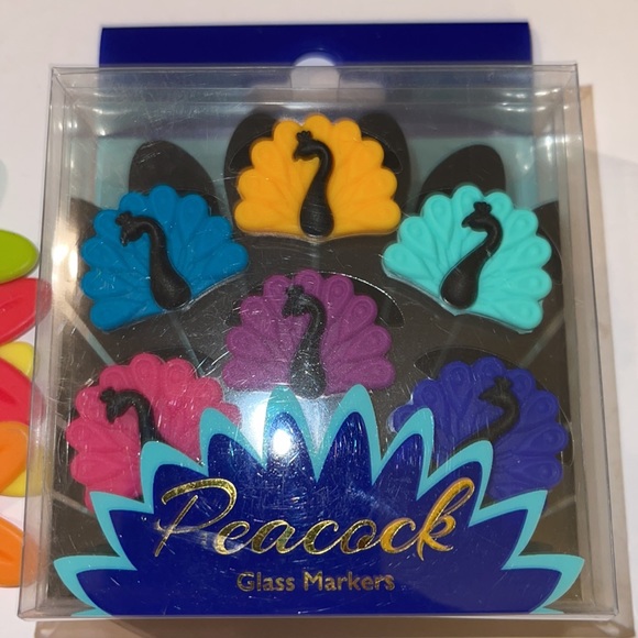 88 Write on marker sticky’s . Total 88. Peacock total 6 and 4 flowers. - Picture 6 of 7